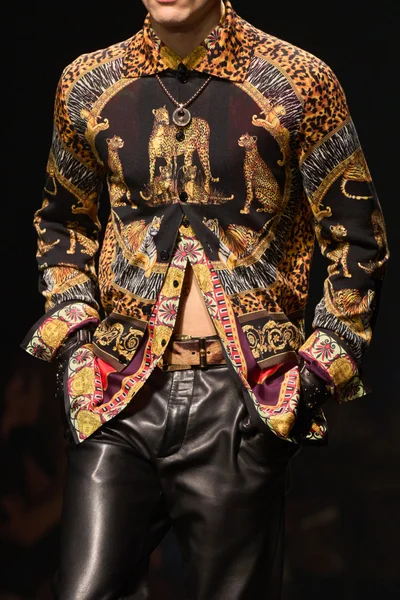 Look 52